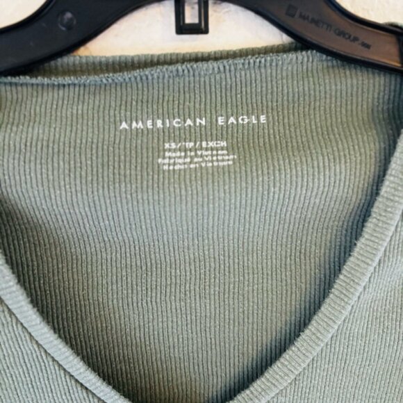 American Eagle Olive Green Ribbed Button Front Long Sleeve Tee XS - Picture 3 of 4